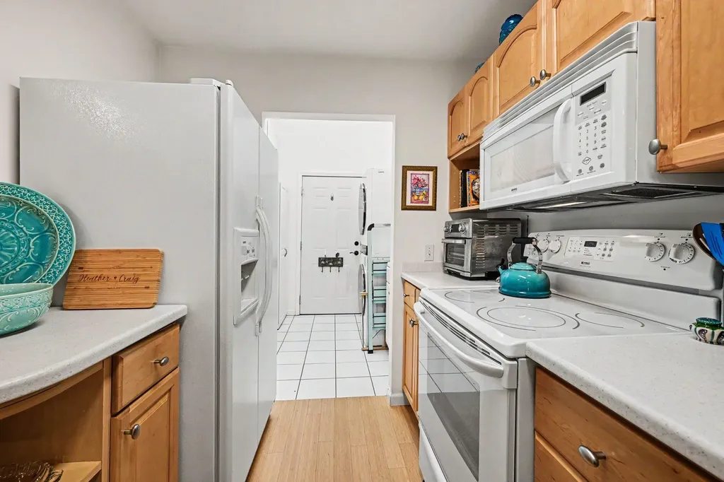 620 Peninsula Court Ann Arbor City MI 48105