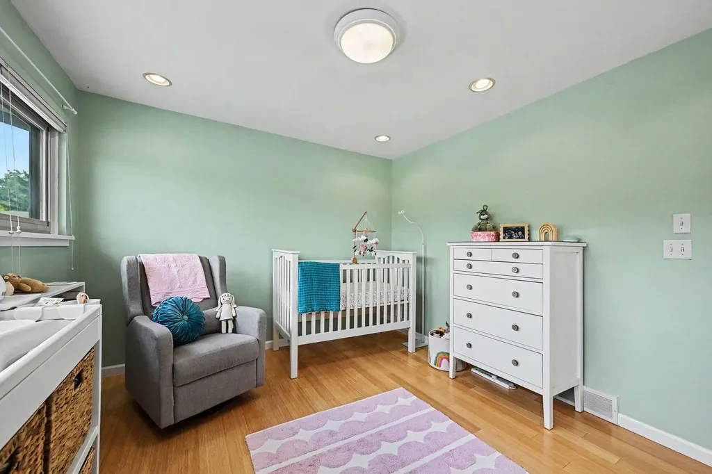 620 Peninsula Court Ann Arbor City MI 48105