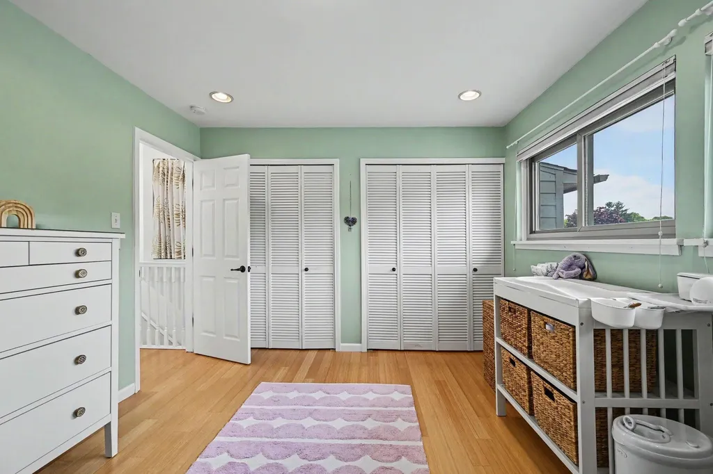 620 Peninsula Court Ann Arbor City MI 48105