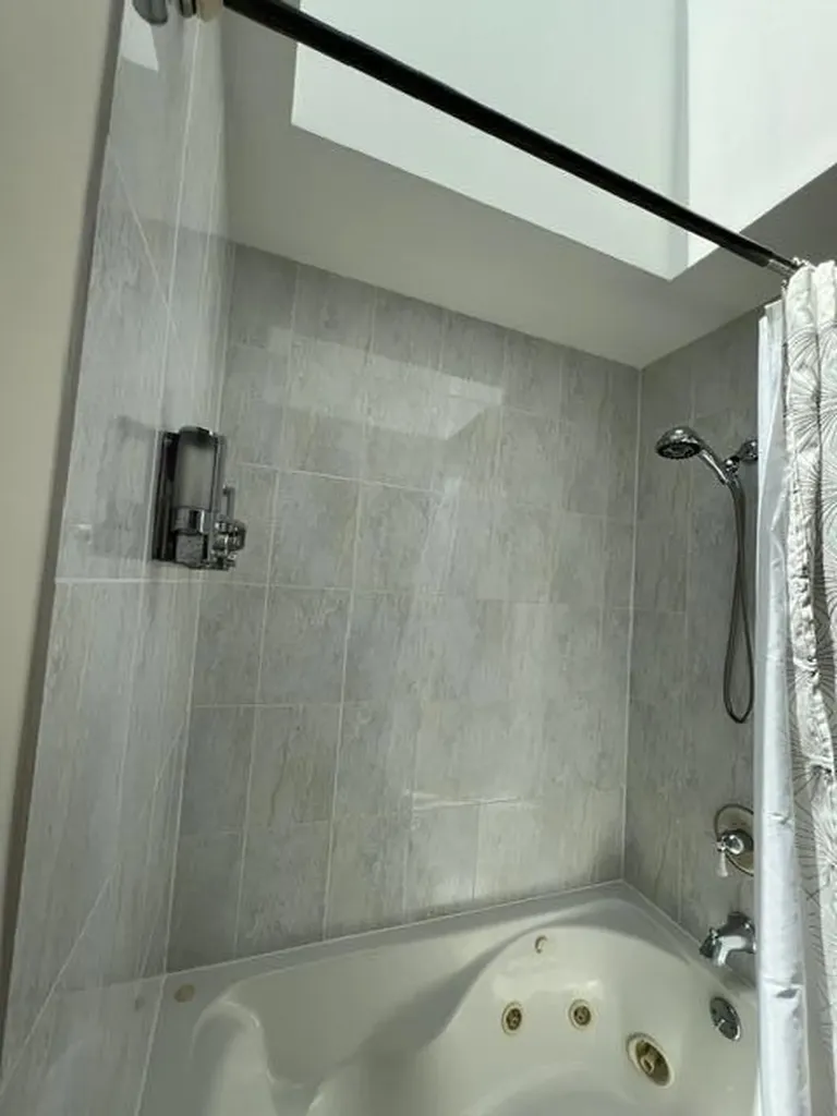 620 Peninsula Court Ann Arbor City MI 48105