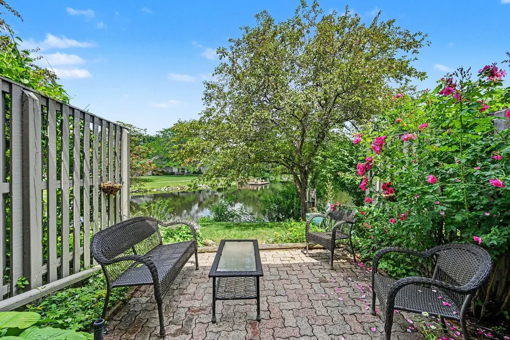 620 Peninsula Court Ann Arbor City MI 48105
