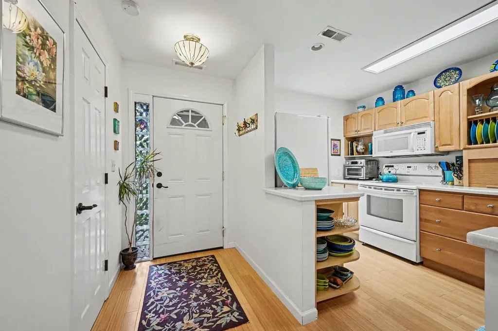 620 Peninsula Court Ann Arbor City MI 48105