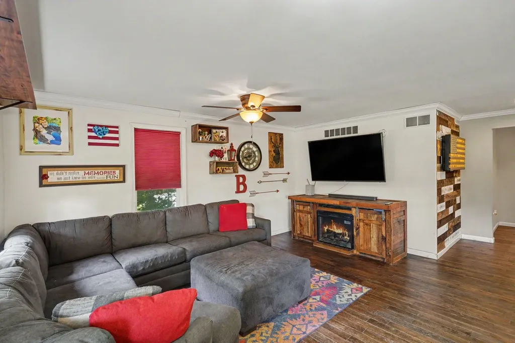 6129 Old State Road North Branch Township MI 48461