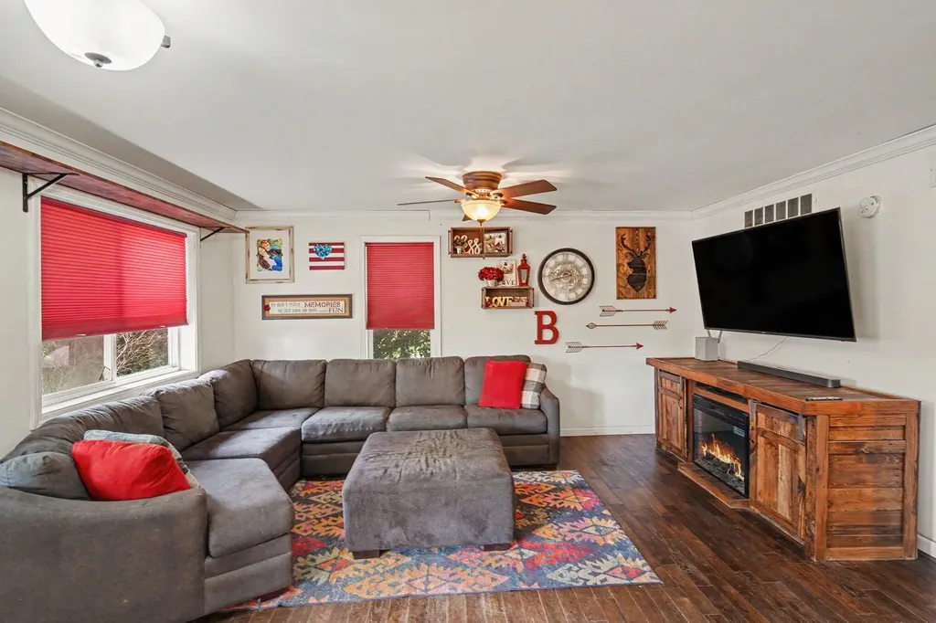 6129 Old State Road North Branch Township MI 48461