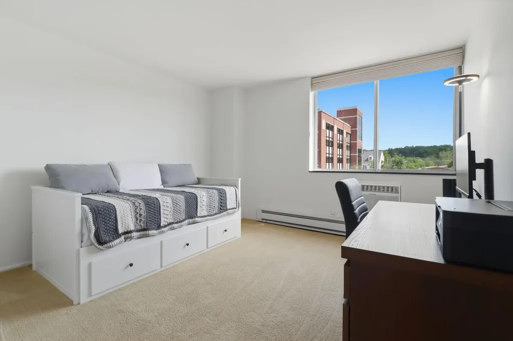 1050 Wall Street Ann Arbor City MI 48105