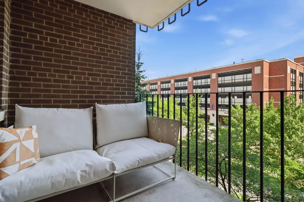 1050 Wall Street Ann Arbor City MI 48105
