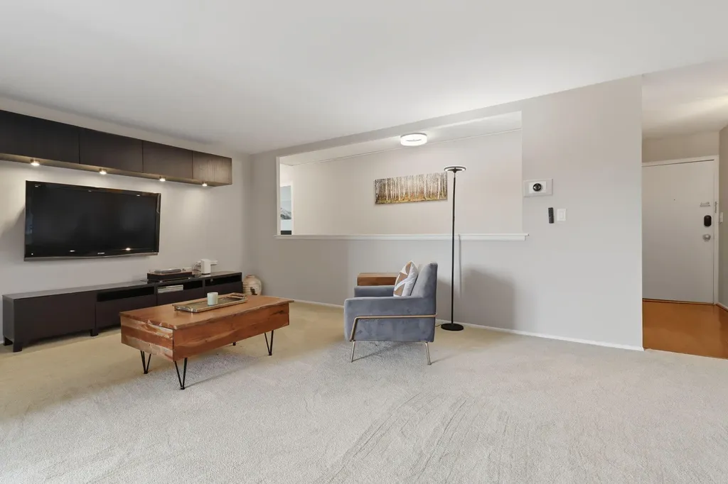 1050 Wall Street Ann Arbor City MI 48105