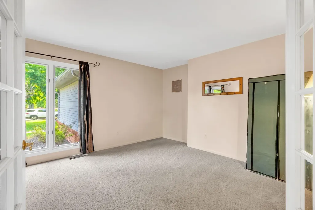 1198 Ridgeview Circle Unknown City MI 48362