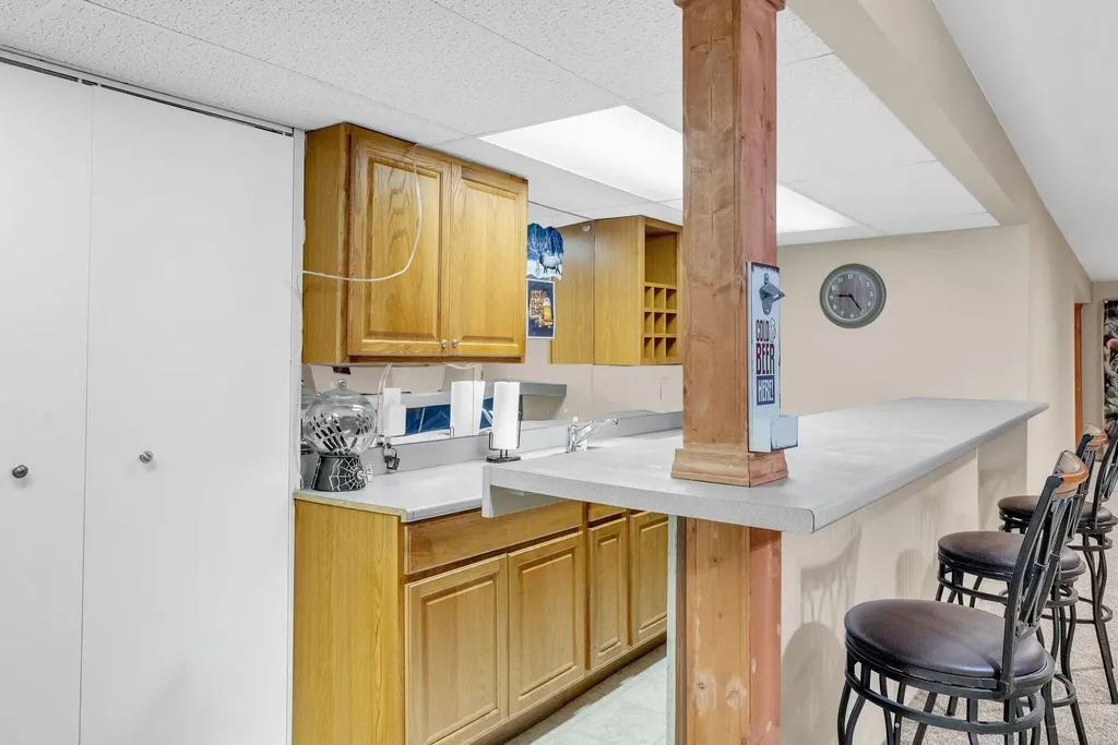 1198 Ridgeview Circle Unknown City MI 48362