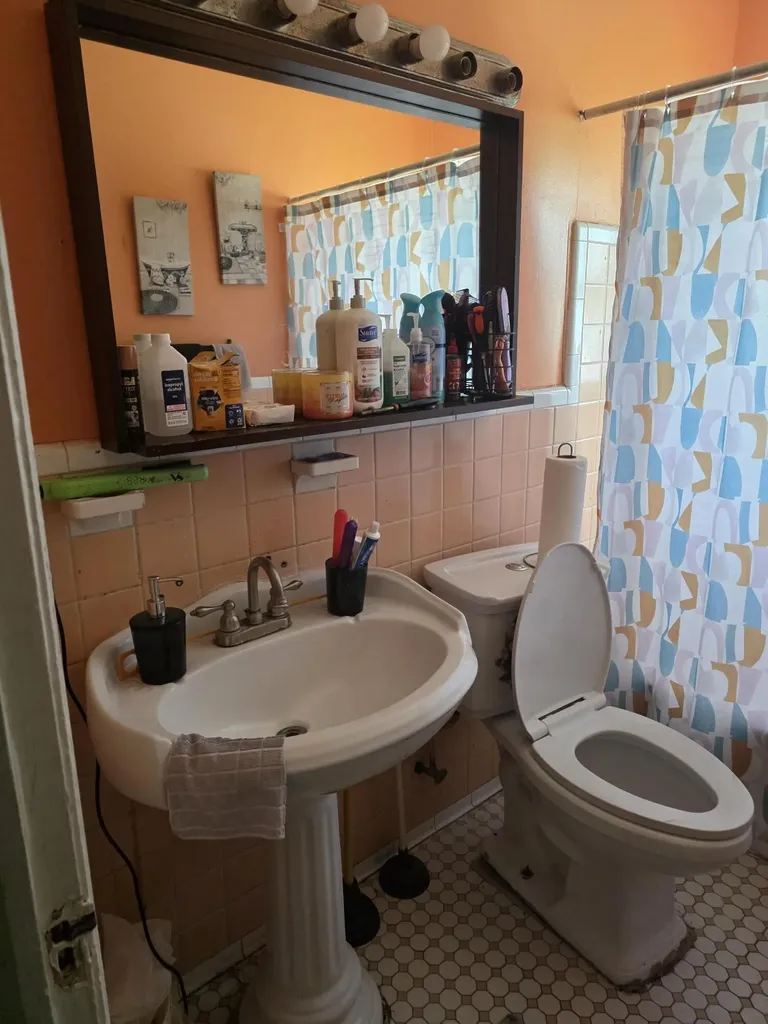 14056 Grandville Avenue Detroit City MI 48223