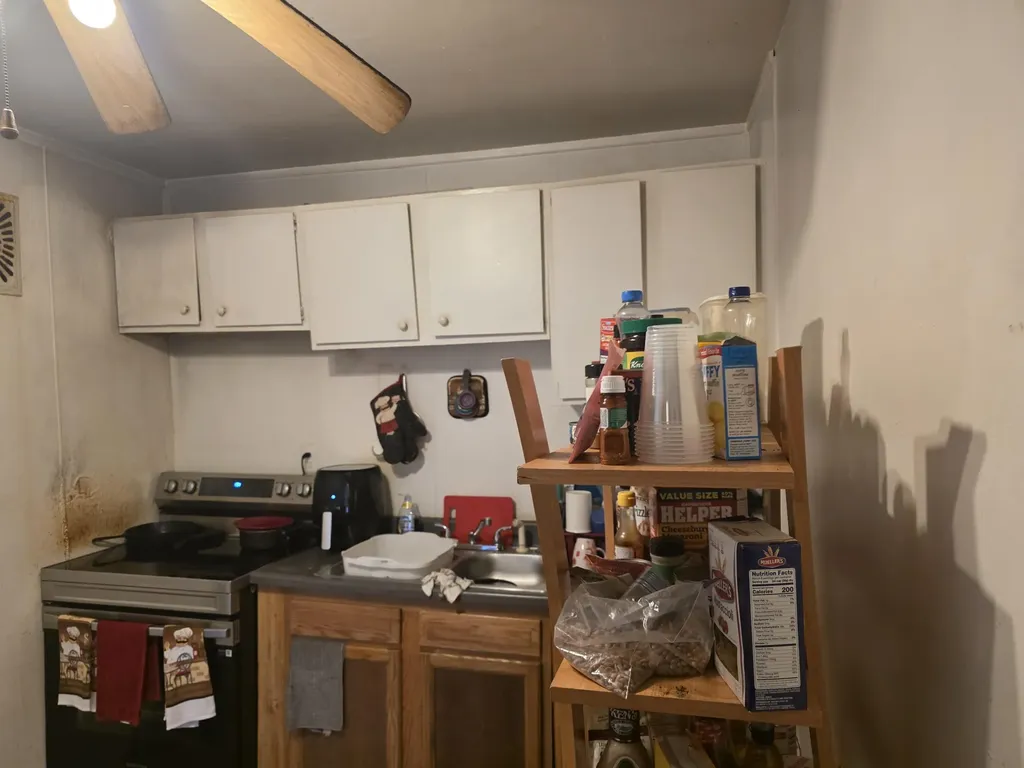 14056 Grandville Avenue Detroit City MI 48223
