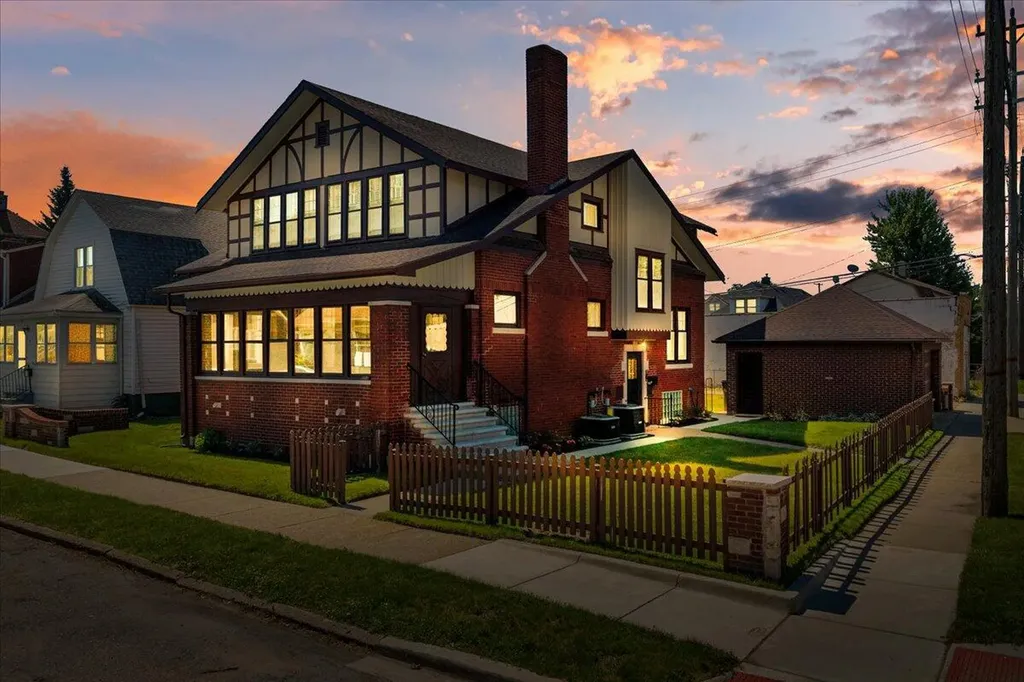 45 W Woodward Avenue Ecorse City MI 48229
