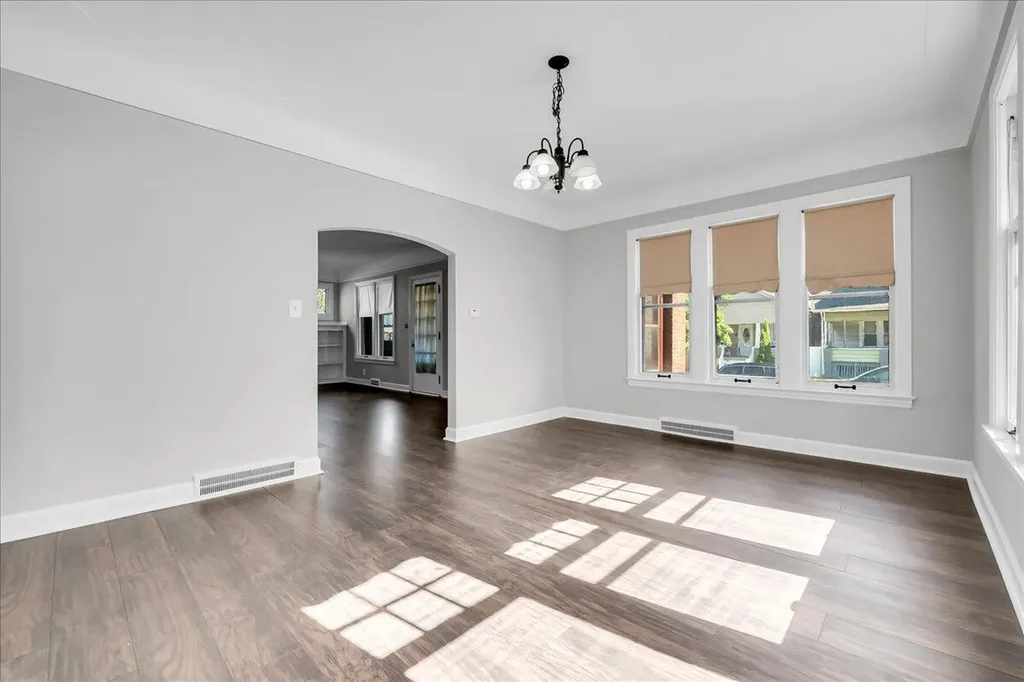 45 W Woodward Avenue Ecorse City MI 48229