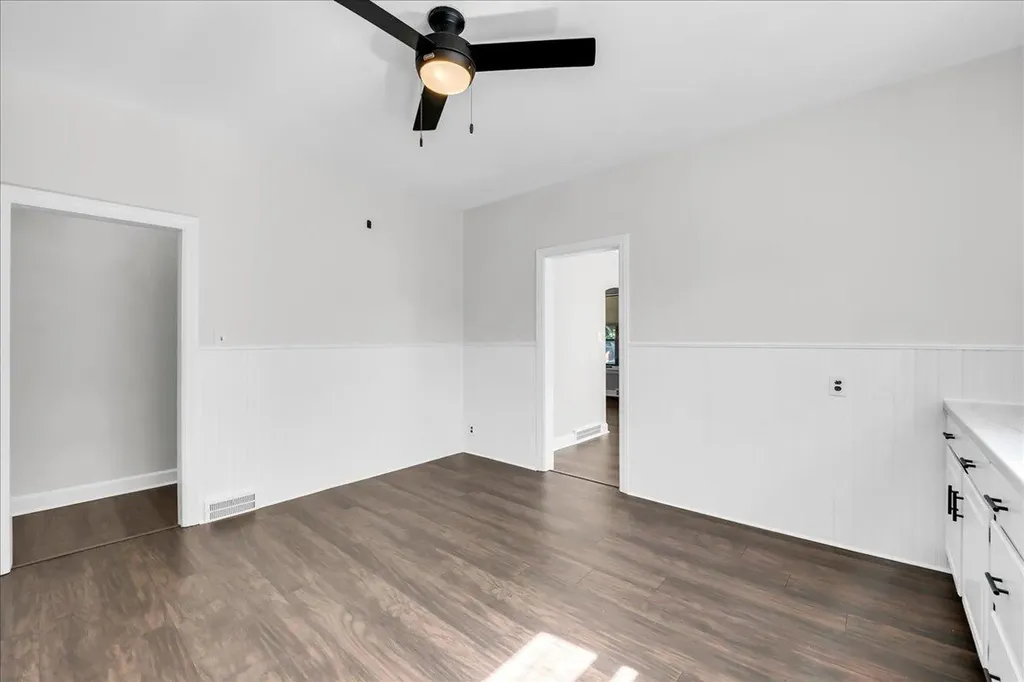 45 W Woodward Avenue Ecorse City MI 48229