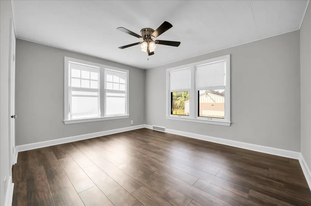 45 W Woodward Avenue Ecorse City MI 48229