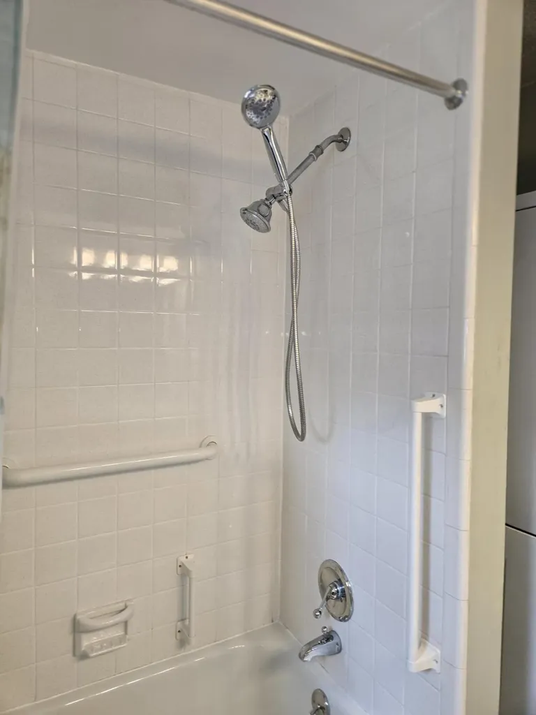 1512 Normandy Court Royal Oak City MI 48073