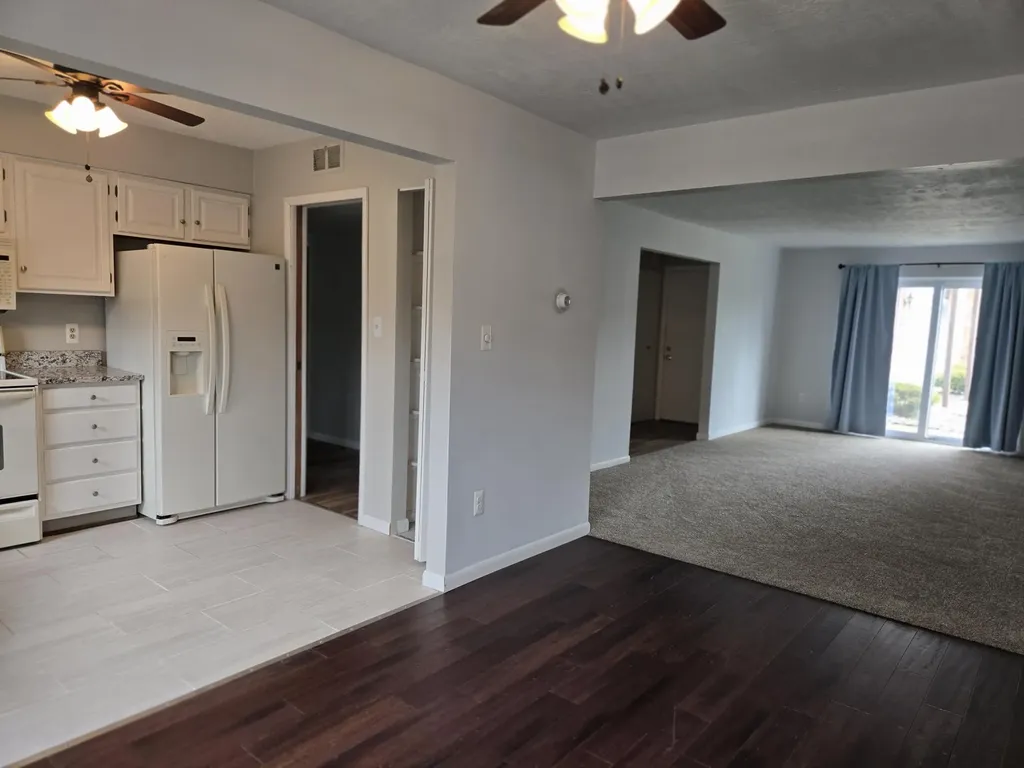 1512 Normandy Court Royal Oak City MI 48073