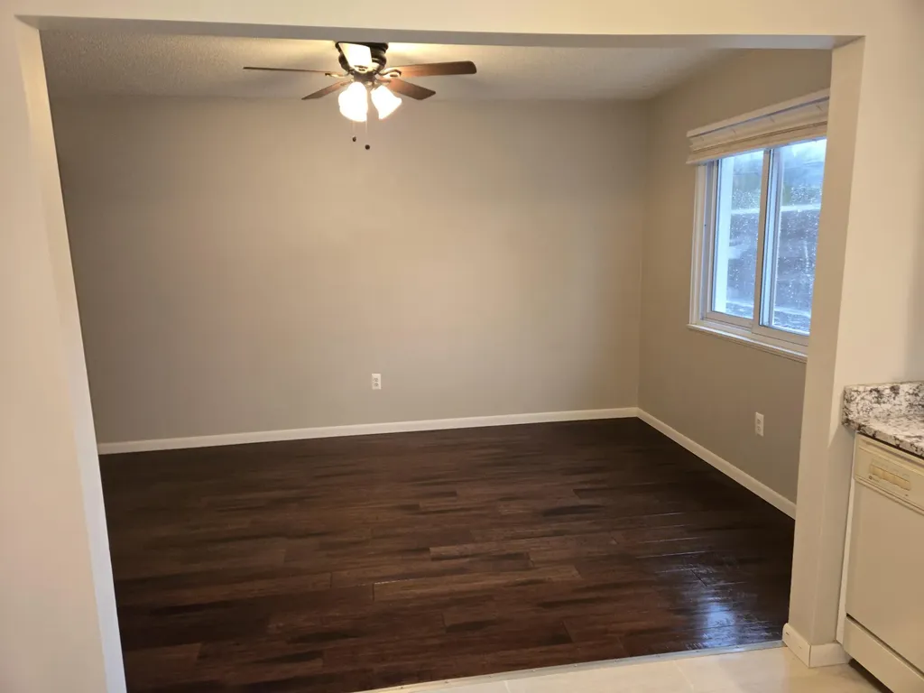 1512 Normandy Court Royal Oak City MI 48073