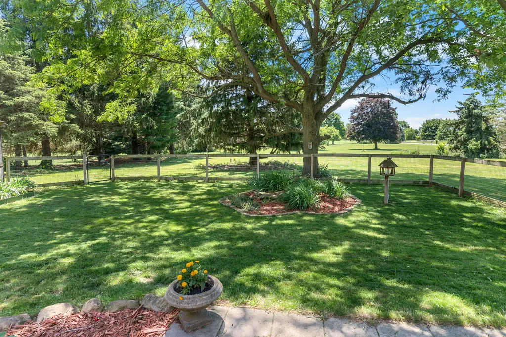 6969 Heatheridge Drive Lodi Township MI 48176