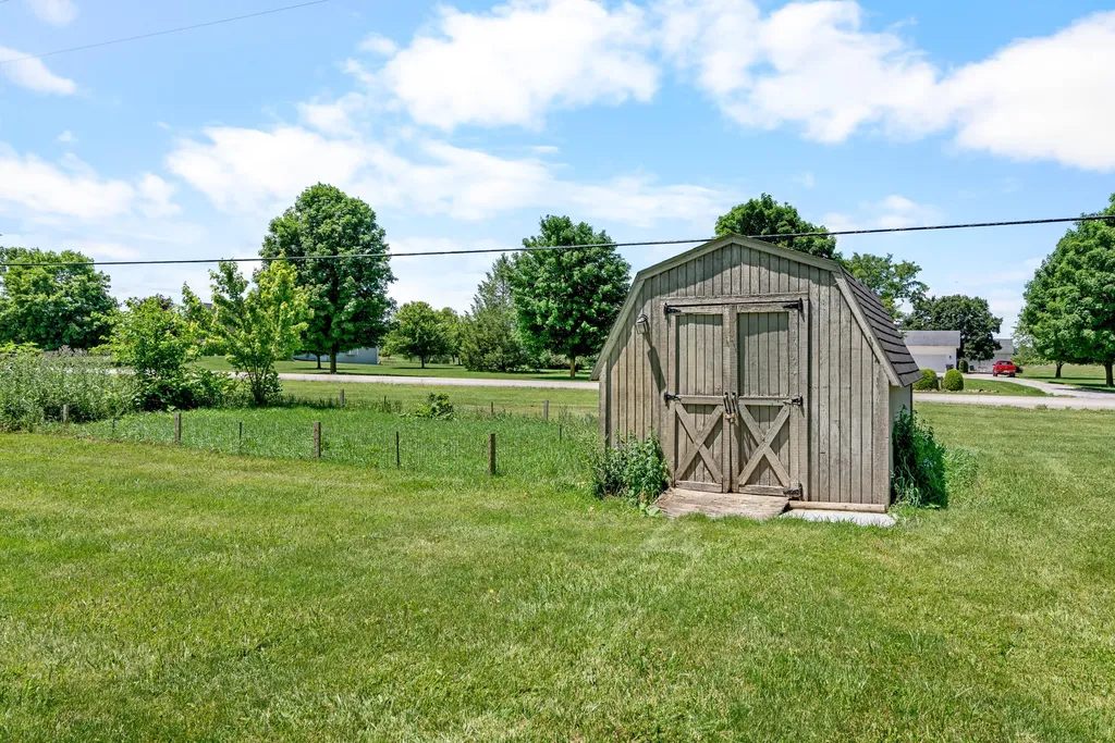 6969 Heatheridge Drive Lodi Township MI 48176