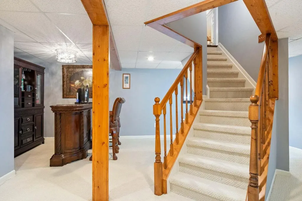 6568 Crabapple Drive Troy City MI 48098