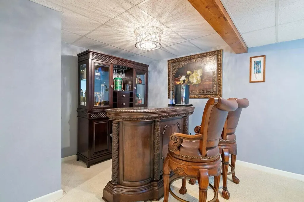 6568 Crabapple Drive Troy City MI 48098