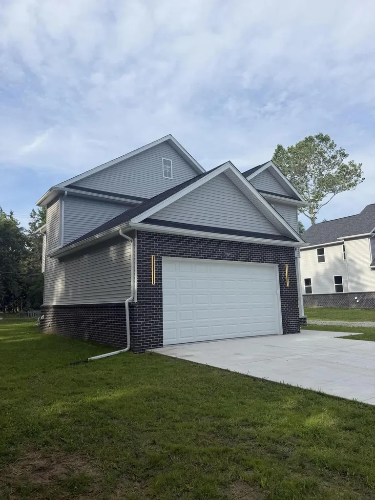 35635 Joy Road Westland City MI 48185