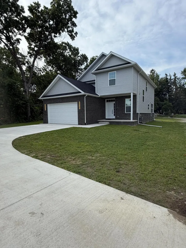 35635 Joy Road Westland City MI 48185