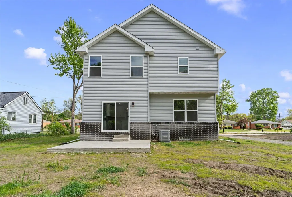 35635 Joy Road Westland City MI 48185