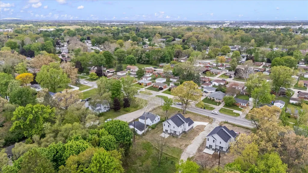 35635 Joy Road Westland City MI 48185