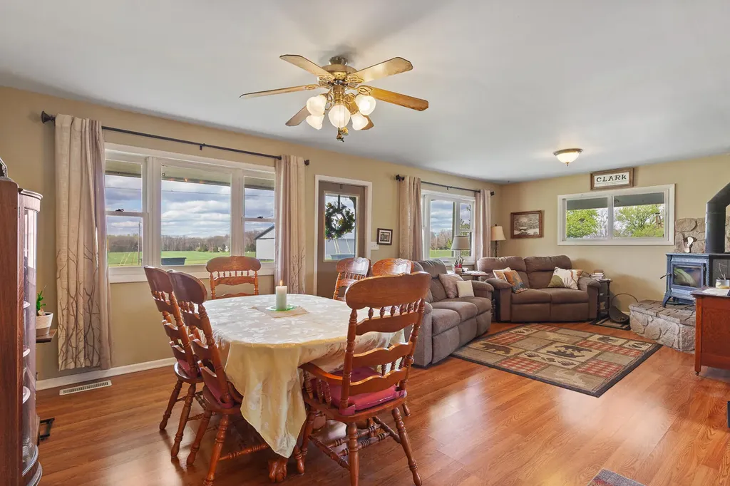 14321 W Austin Road Norvell Township MI 48158