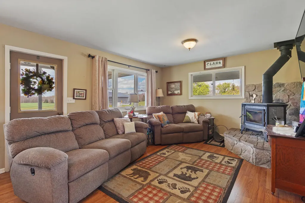 14321 W Austin Road Norvell Township MI 48158