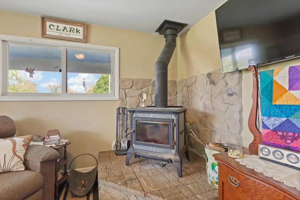 14321 W Austin Road Norvell Township MI 48158