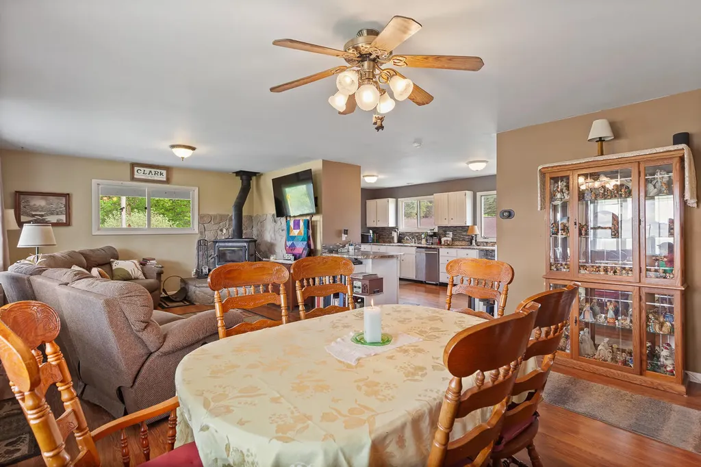 14321 W Austin Road Norvell Township MI 48158