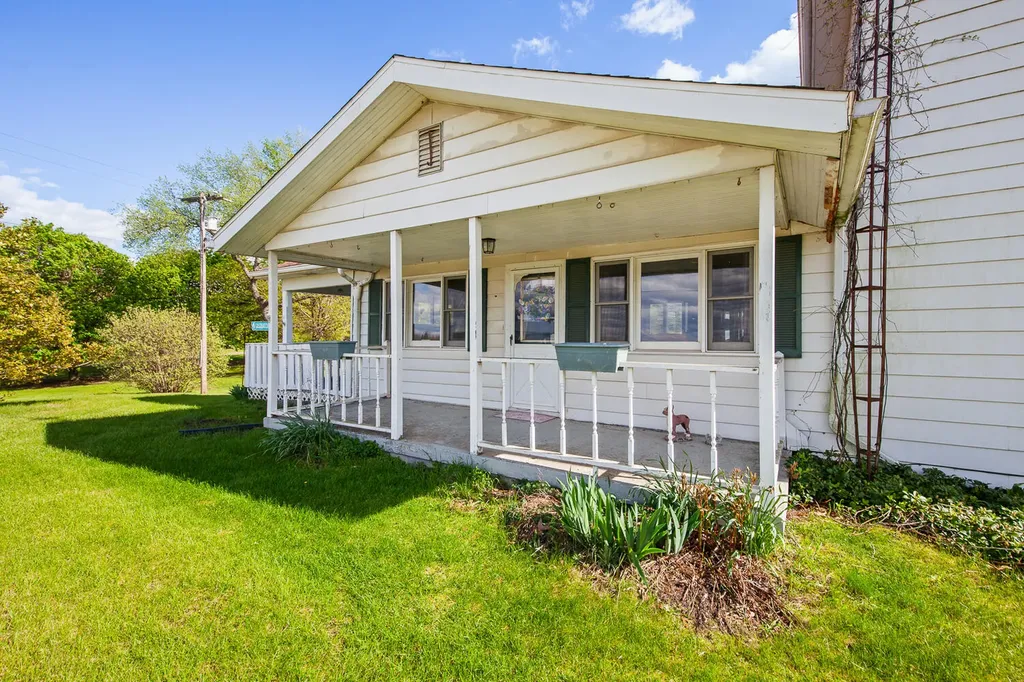 14321 W Austin Road Norvell Township MI 48158