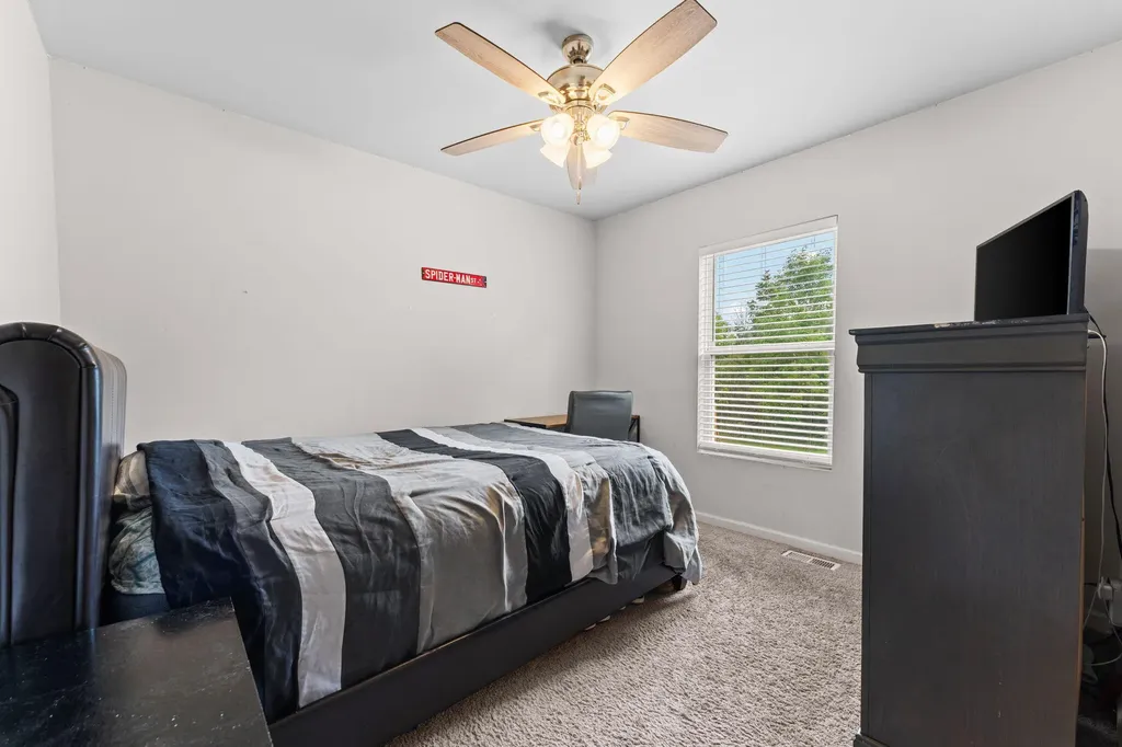 16901 Aberdeen Drive Romulus City MI 48174