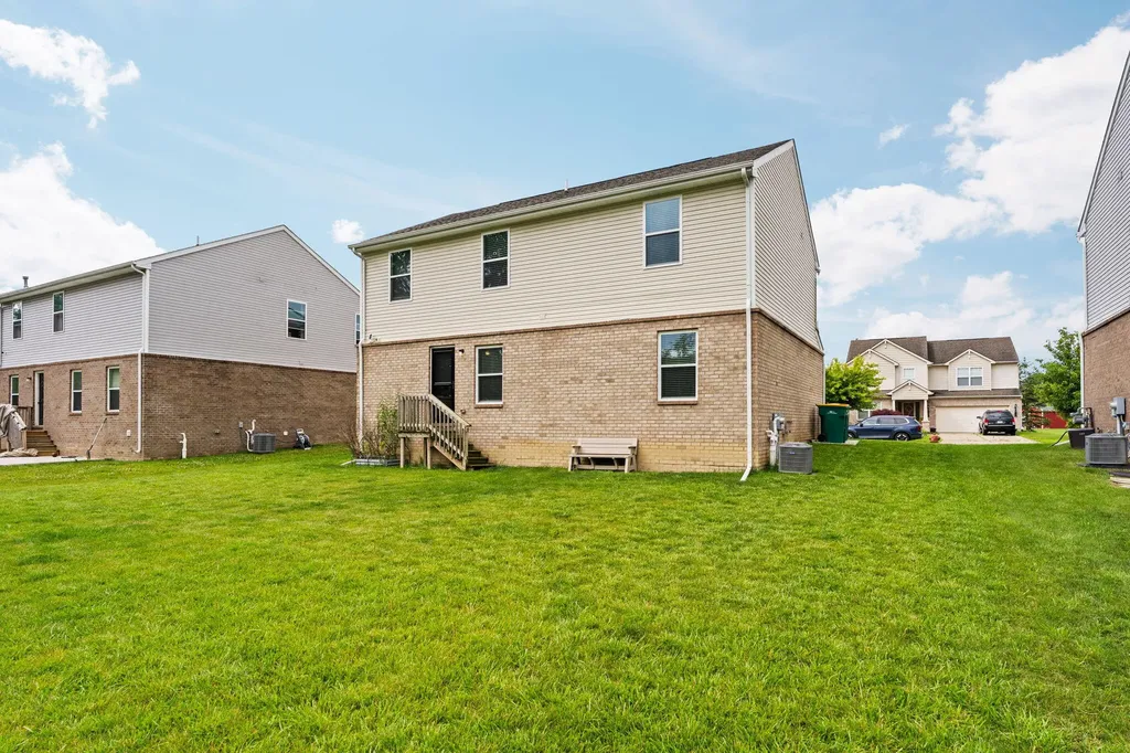 16901 Aberdeen Drive Romulus City MI 48174
