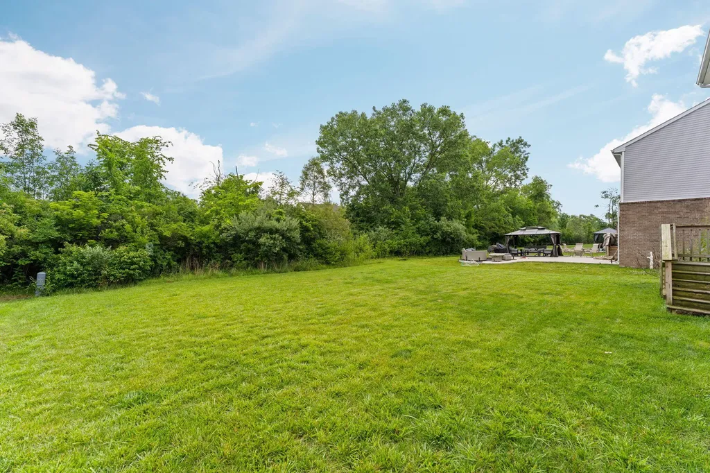 16901 Aberdeen Drive Romulus City MI 48174