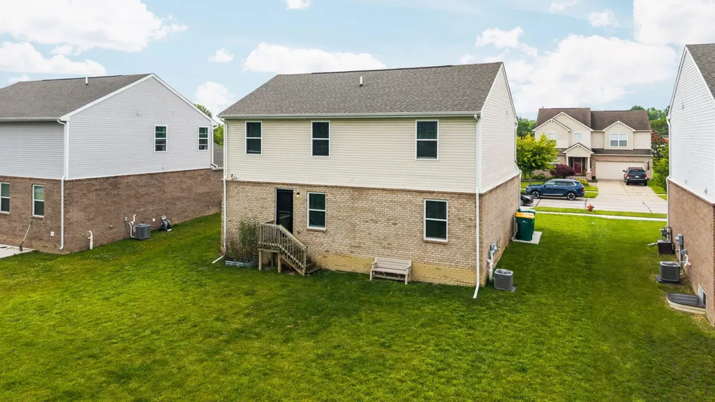 16901 Aberdeen Drive Romulus City MI 48174
