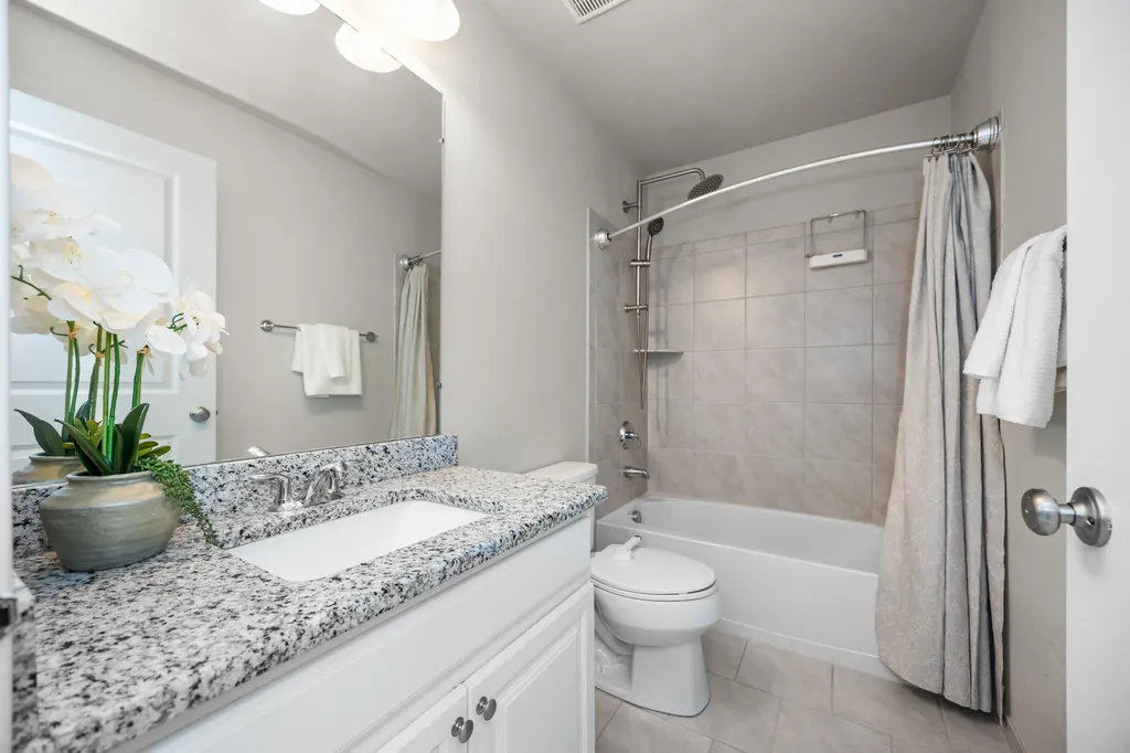 2794 Ashcombe Drive Ann Arbor City MI 48105