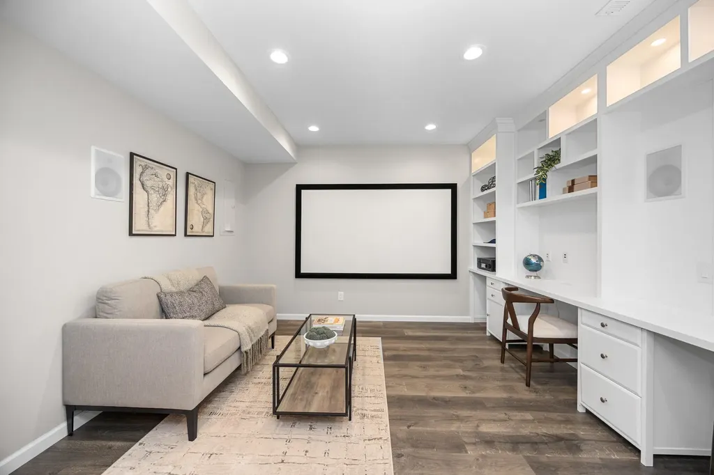 2794 Ashcombe Drive Ann Arbor City MI 48105