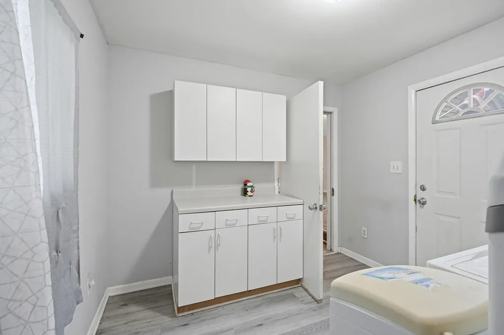 9535 Listeria Street Commerce Charter Township MI 48382