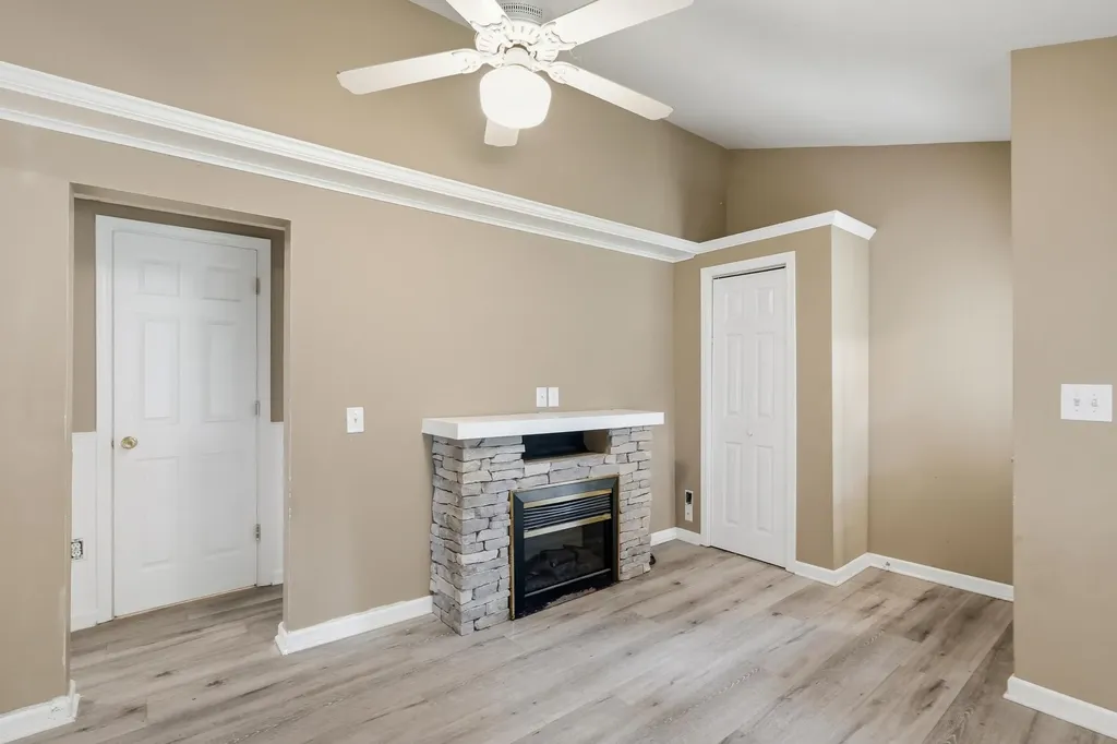 9535 Listeria Street Commerce Charter Township MI 48382