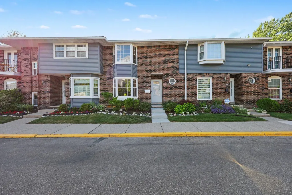 2816 Page Avenue Ann Arbor City MI 48104