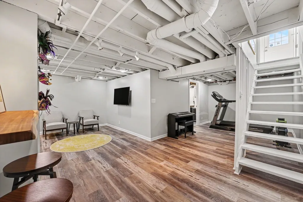 2816 Page Avenue Ann Arbor City MI 48104