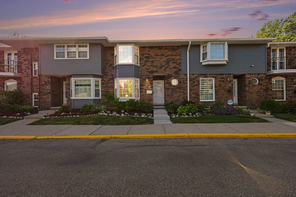 2816 Page Avenue Ann Arbor City MI 48104