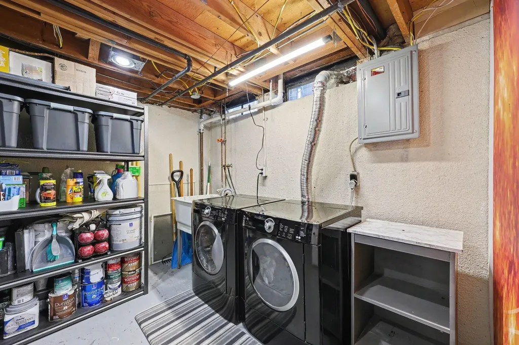 2816 Page Avenue Ann Arbor City MI 48104
