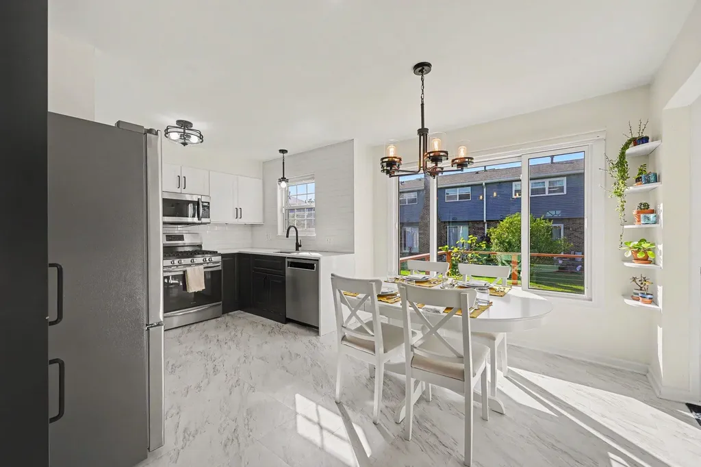 2816 Page Avenue Ann Arbor City MI 48104