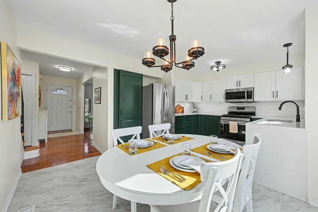 2816 Page Avenue Ann Arbor City MI 48104