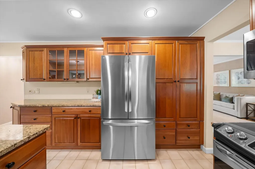 2457 Traver Boulevard Ann Arbor City MI 48105